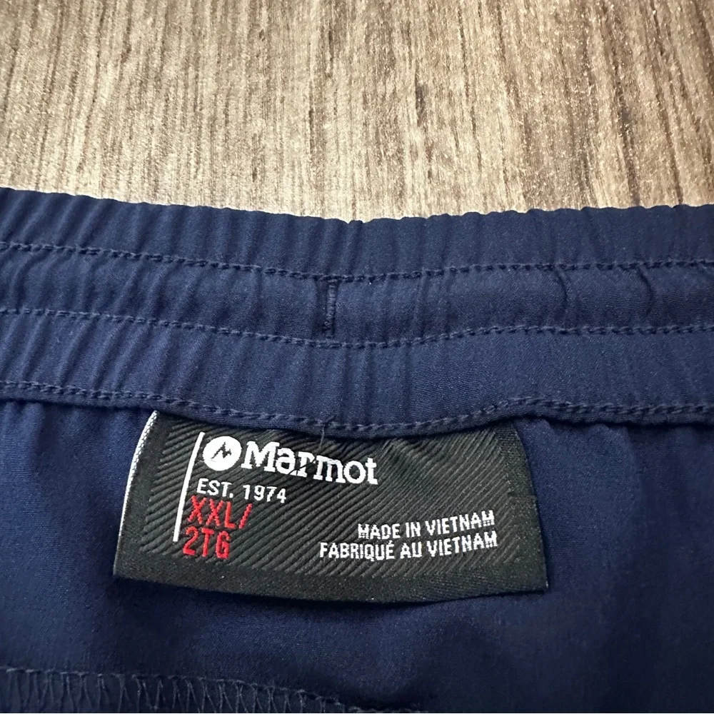 Marmot Athletic Shorts Mens Size XXL Navy Blue
